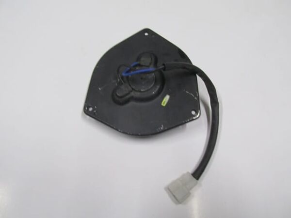 UNIVERSAL UNIVERSAL-; FAN MOTORU 3 BAĞLANTILI BÜYÜK TİP