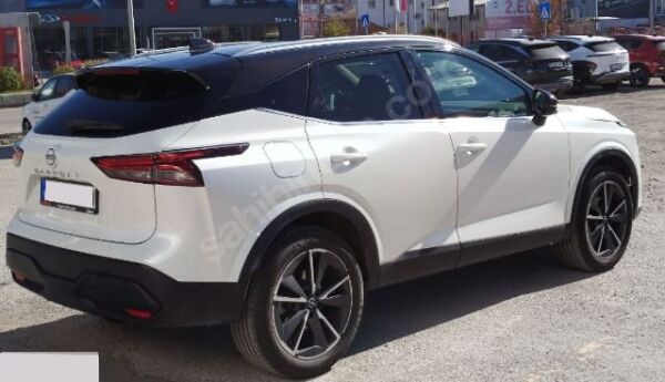 NISSAN QASHQAI- J12- 22/24; ARAÇ BİLGİLERİ VE RESİMLERİ