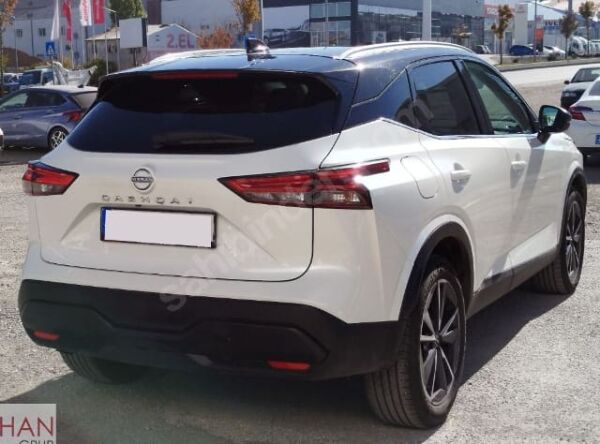 NISSAN QASHQAI- J12- 22/24; ARAÇ BİLGİLERİ VE RESİMLERİ