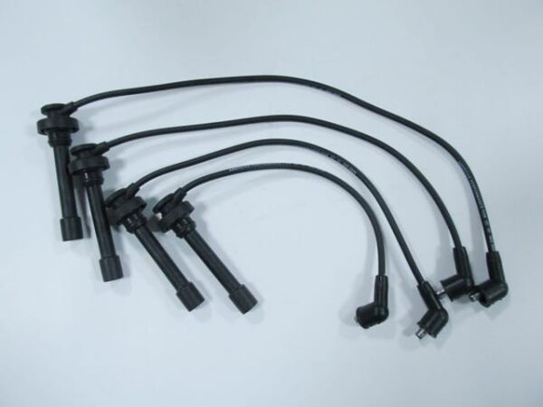 MITSUBISHI SPACESTAR- 99/04; BUJİ KABLOSU TAKIM (16V)(4G13)1.3 cc (YOW JUNG)