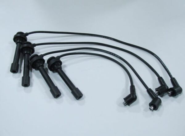 MITSUBISHI SPACESTAR- 99/04; BUJİ KABLOSU TAKIM (16V)(4G13)1.3 cc (YOW JUNG)