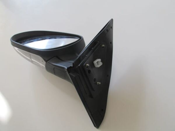 HYUNDAI I30- 07/12; KAPI AYNASI SOL ELEKTRİKLİ/SİNYALLİ/BEYAZ KAPAKLI(SİNYALİ KISA TİP)(5FİŞLİ)(