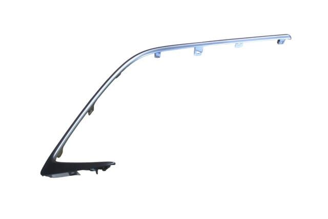 TOYOTA COROLLA- HB- 20/22; ÖN TAMPON PANJURU DIŞ ÇERÇEVE ÇITASI SAĞ GÜMÜŞ GRİ (TYG)