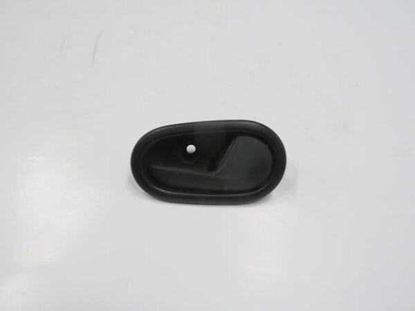 DACIA SANDERO- 13/20; ÖN KAPI İÇ AÇMA KOLU SAĞ SİYAH