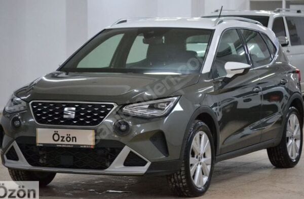 SEAT ARONA- 22/25; ARAÇ BİLGİLERİ VE RESİMLERİ