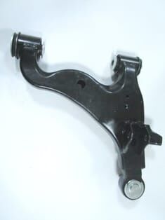 TOYOTA HILUX- PICK UP VIGO- 05/11; ÖN ALT TABLA SAĞ (4X2) (BURÇLU/ROTİLLİ)(SALINCAK) (SH)