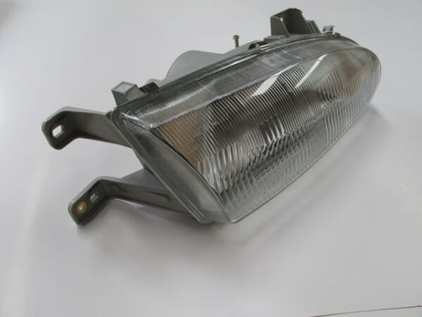 HYUNDAI ACCENT- 95/97; FAR LAMBASI SAĞ MANUEL (4KAPI) (H4) (DEPO)