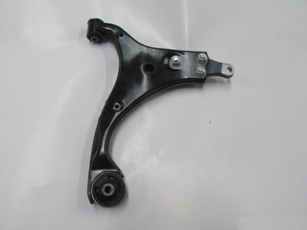 HYUNDAI I30- 07/12; ÖN ALT TABLA SAĞ (SALINCAK) (SH)