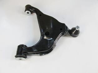 TOYOTA HILUX- PICK UP VIGO- 05/11; ÖN ALT TABLA SOL 4X4 (BURÇLU/ROTİLLİ)(SALINCAK) (SH)