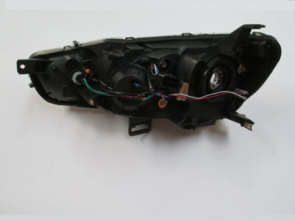 MITSUBISHI LANCER- 08/16; FAR LAMBASI SAĞ MANUEL SARI REFLEKTÖRLÜ (HB4/HB3) (CASP)