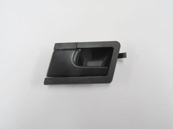 VOLKSWAGEN TRANSPORTER- T4- 96/01; ÖN KAPI IÇ AÇMA KOLU SOL SİYAH (HUSHAN)