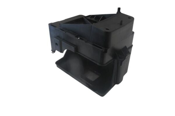 FORD FOCUS- SD/HB- 98/05; AKÜ KORUYUCU PLASTİĞİ GÖVDESİ KOMPLE (2 PARÇA)