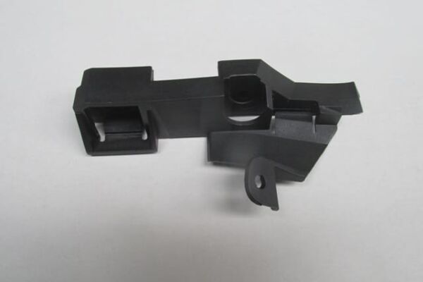 BMW 3 SERI- E46- SD- 98/01; ÖN TAMPON İÇ BRAKETİ SAĞ PLASTİK (TYG)