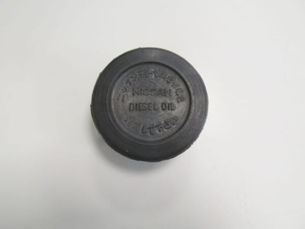 NISSAN PICK UP- D21- 89/97; MOTOR YAĞ KAPAĞI