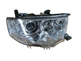 MITSUBISHI L200- PICK UP- 10/15; FAR LAMBASI SAĞ ELEKTRİKLİ/MOTORLU/MERCEKLİ (KOTO)