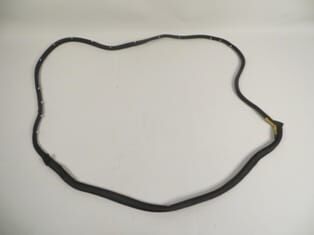 TOYOTA COROLLA- AE101- 93/98; ÖN KAPI TOZ LASTİĞİ SAĞ (KAPI FİTİLİ) (FPI)