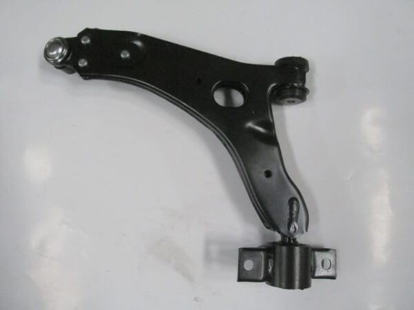 FORD FOCUS- SD/HB- 98/05; ÖN ALT TABLA SAĞ ROTİLLİ/BURÇLU/TAKOZLU (SALINCAK) (SH)