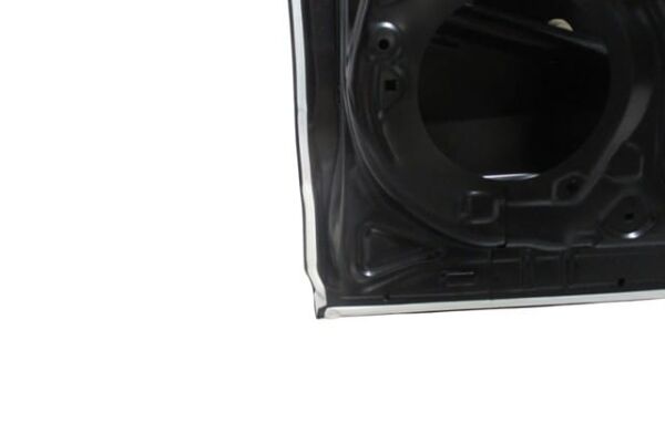 TOYOTA COROLLA- CROSS- 22/24; ARKA KAPI KOMPLE SAĞ (İCELİ/ÇEKOMASTİKLİ)(TW)