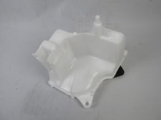 TOYOTA COROLLA- AE101- 93/98; ÖN CAM SU BİDONU/DEPOSU MOTORSUZ KAPAKLI (EURO BODY)