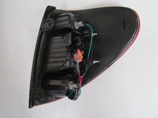 MITSUBISHI L200- PICK UP- 06/15; STOP LAMBASI SOL KIRMIZI/SARI/BEYAZ DUYLU