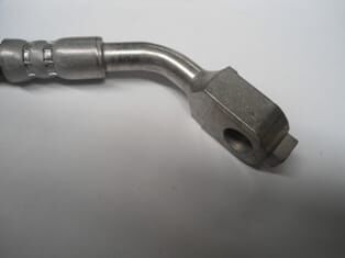 NISSAN PICK UP- D21- 89/97; ÖN FREN HORTUMU 4X4 (SH)