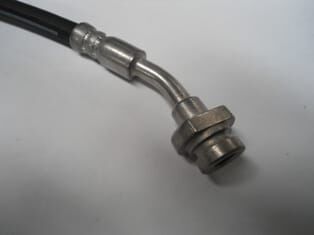 NISSAN PICK UP- D21- 89/97; ÖN FREN HORTUMU 4X4 (SH)