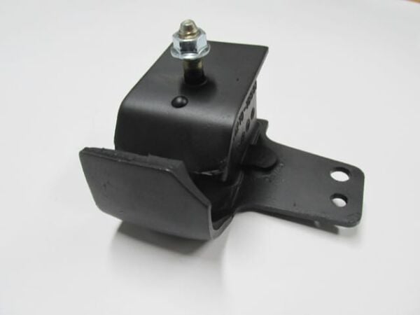 NISSAN PICK UP- D21- 89/97; MOTOR TAKOZU SAĞ 4X2 (FPI)