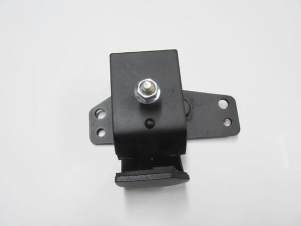 NISSAN PICK UP- D21- 89/97; MOTOR TAKOZU SAĞ 4X2 (FPI)