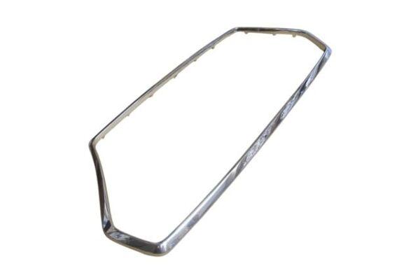 HYUNDAI I30- 17/18; ÖN PANJUR ÇERÇEVESİ NİKELAJLI (TYG)