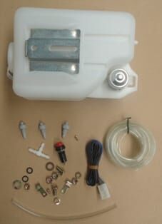 MITSUBISHI L200- PICK UP- 90/98; ÖN CAM SU BİDONU/DEPOSU MOTORLU(FISKİYE/HORTUM/DÜĞMESİ İLE)