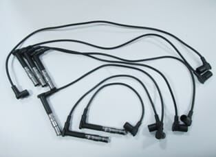 MERCEDES E CLASS- W124- 85/93; BUJİ KABLOSU TAKIM (12V)(260 300 M103)2.6/3.0 CC (YOW JUNG)