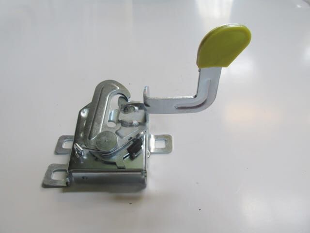 FIAT DOBLO- 15/23; KAPUT KİLİDİ