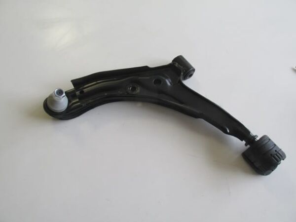 NISSAN SUNNY- B13- 90/94; ÖN ALT TABLA SOL ROTİLLİ (SALINCAK) (SH)