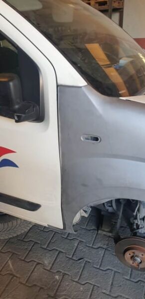 PEUGEOT BIPPER- 08/17; ÖN ÇAMURLUK DELİKLİ SAĞ (EAGLE BODY)