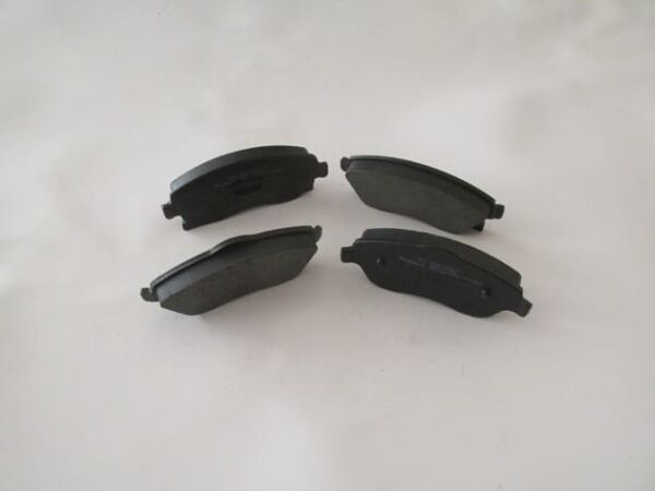 OPEL MERIVA- 03/06; ÖN FREN BALATASI 1,4/1,6 (DİSK) (131,5X51,7X16/13;1,5X55,7X16) (BRAMAX)