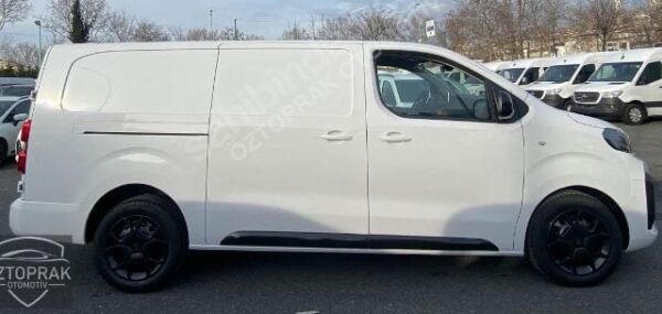 CITROEN JUMPY- 24/25; ARAÇ BİLGİLERİ VE RESİMLERİ