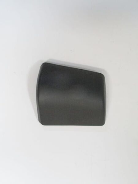 MITSUBISHI CANTER- FE444- 90/97; ÖN TAMPON UCU SAĞ (BÜYÜK TİP)