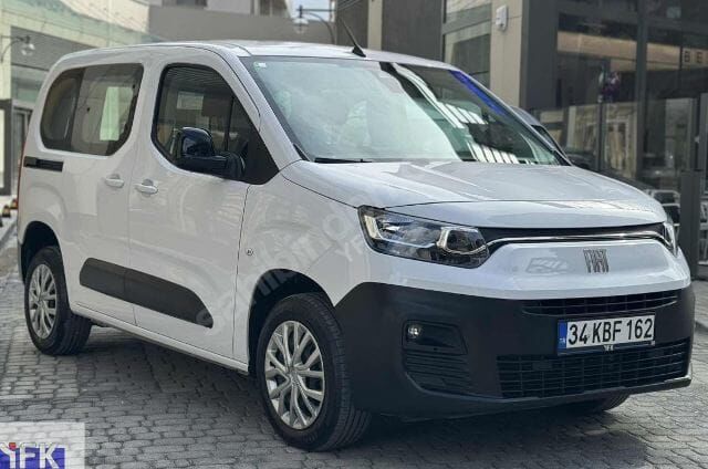 FIAT DOBLO- 23/24; ARAÇ BİLGİLERİ VE RESİMLERİ