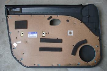 HYUNDAI ACCENT- 98/00; ÖN KAPI DÖŞEMESİ SOL (HMC)