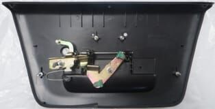 NISSAN PICK UP- NAVARA- 06/14; ARKA BAGAJ KAPAĞI AÇMA KOLU (ÇERÇEVESİ İLE BİRLİKTE KOMPLE)(TYG)