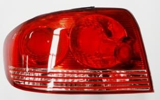 HYUNDAI SONATA- 03/05; STOP LAMBASI SOL KIRMIZI/BEYAZ (FAMELLA)