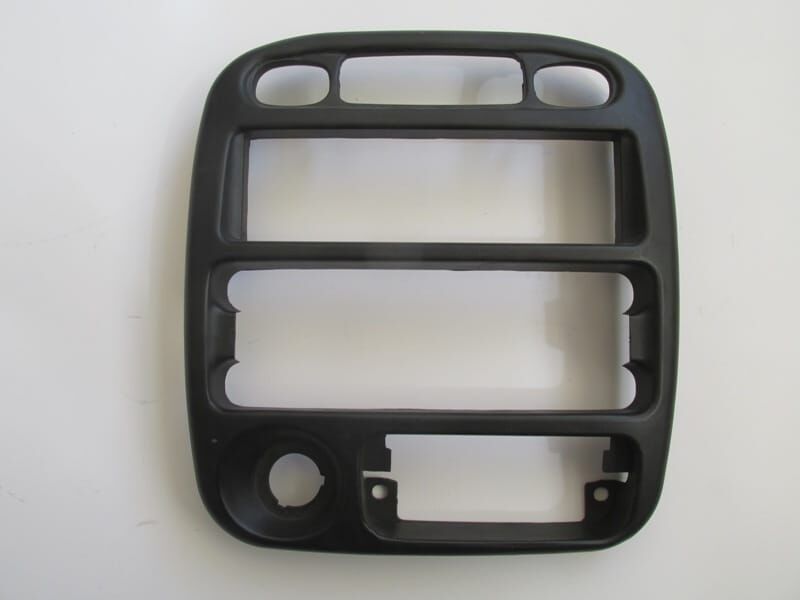 HYUNDAI ACCENT- 98/00; ÖN GÖĞÜS TEYP PANELİ/ÇERÇEVESİ (KLİMASIZ) (SÜRGÜLÜ AYAR)