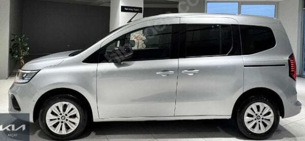 RENAULT KANGOO- 5- 24/25; ARAÇ BİLGİLERİ VE RESİMLERİ