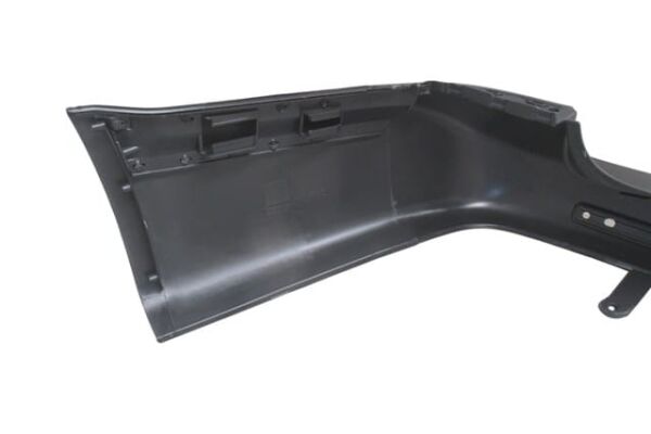 VOLKSWAGEN TRANSPORTER- T5- 04/09; ARKA TAMPON SİYAH (PÜTÜRLÜ TİP BOYANMAZ)(SENSÖR DELİKSİZ)