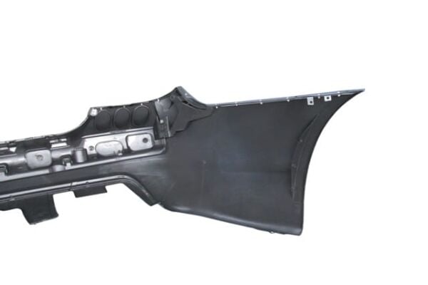 BMW 5 SERI- E60- 04/07; ARKA TAMPON (KARLIKLI/ASTARLI/ÇEKİ DEMİR KAPAKLI/SENSÖR DELİKLİ 24MM)M-TECH