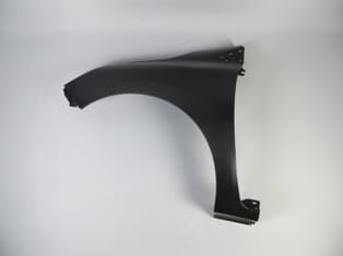 RENAULT CLIO- 4- SPORT TOURER- 16/19; ÖN ÇAMURLUK SOL SİYAH PLASTİK (TYG)