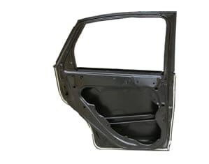 FORD FOCUS- SD/HB- 05/07; ARKA KAPI KOMPLE SOL SİYAH BAND DELİKSİZ (İCELİ/ÇEKOMASTİKLİ) (BFN)