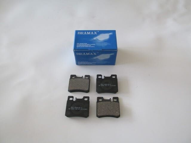 MERCEDES E CLASS- W124- 93/95; ARKA FREN BALATASI (KABLOSUZ)(DİSK) (61,8X58,1X13,5)(BRAMAX)