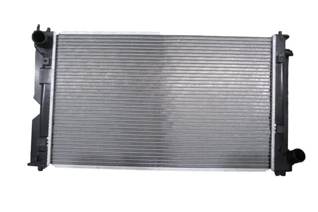 TOYOTA AVENSIS- 03/09; SU RADYATÖRÜ MANUEL (D-4D) (2.0) (HORTUM GİRİŞ/ÇIKIŞ 38mm)