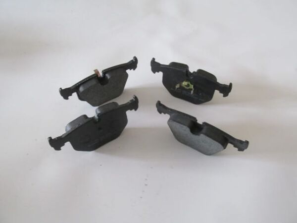 BMW 3 SERI- E46- SD/COUPE- 98/01; ARKA FREN BALATASI (KABLOSUZ) (DİSK) (123X59,3X16,3) (BRAMAX)